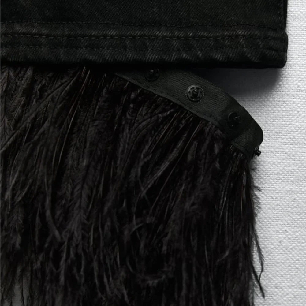 Zara HIGH RISE FEATHERED SLIM JEANS - Picture 4 of 5